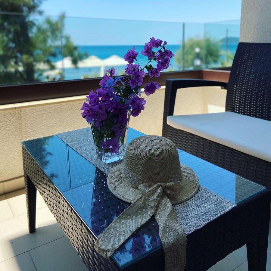 Apartments Kuce Lekovica Beach & Snack Bar- Bistro Zewnętrze zdjęcie