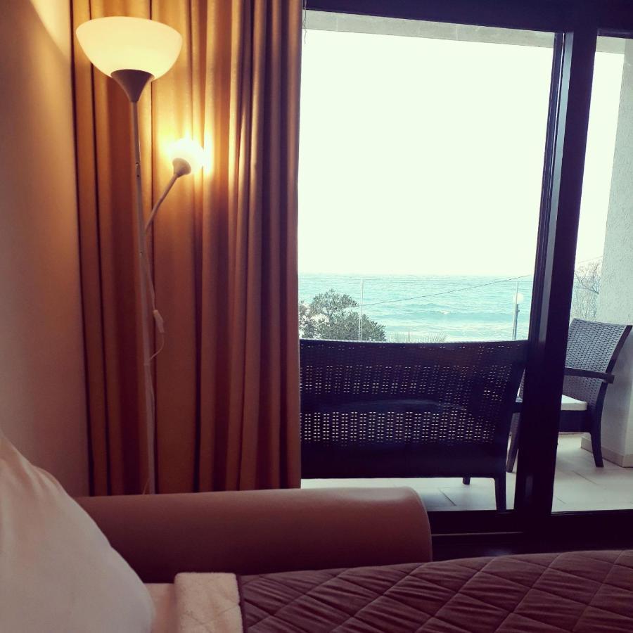 Apartments Kuce Lekovica Beach & Snack Bar- Bistro Zewnętrze zdjęcie